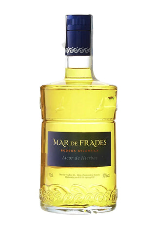 Botella de licor de hierbas Mar de Frades